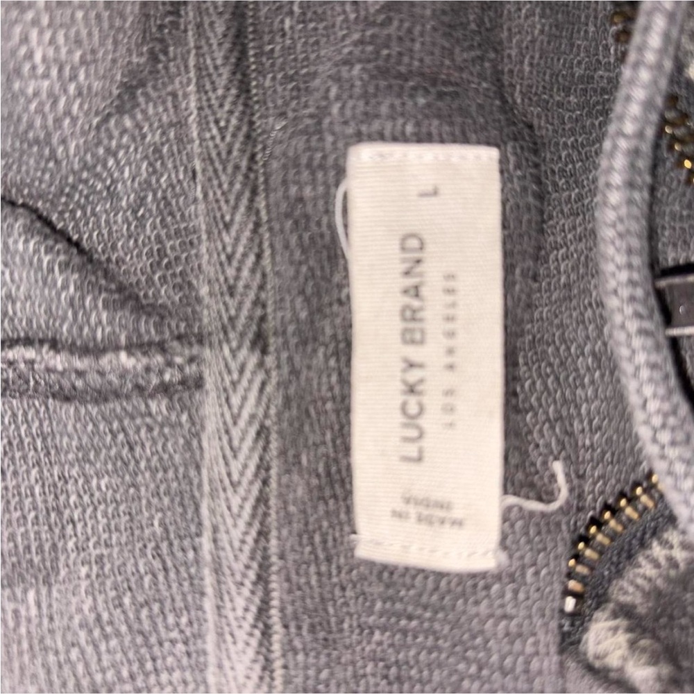 Lucky Brand Y2K Size Large Zipup - Picture 3 of 4